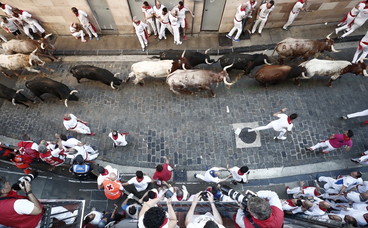 SANFERMINES.jpg